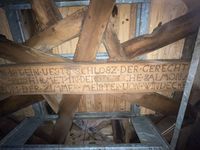 Inschrift Glockenstuhl